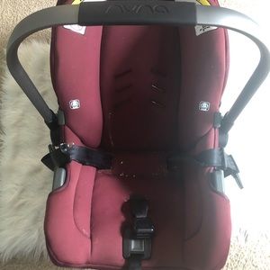nuna burgundy car seat